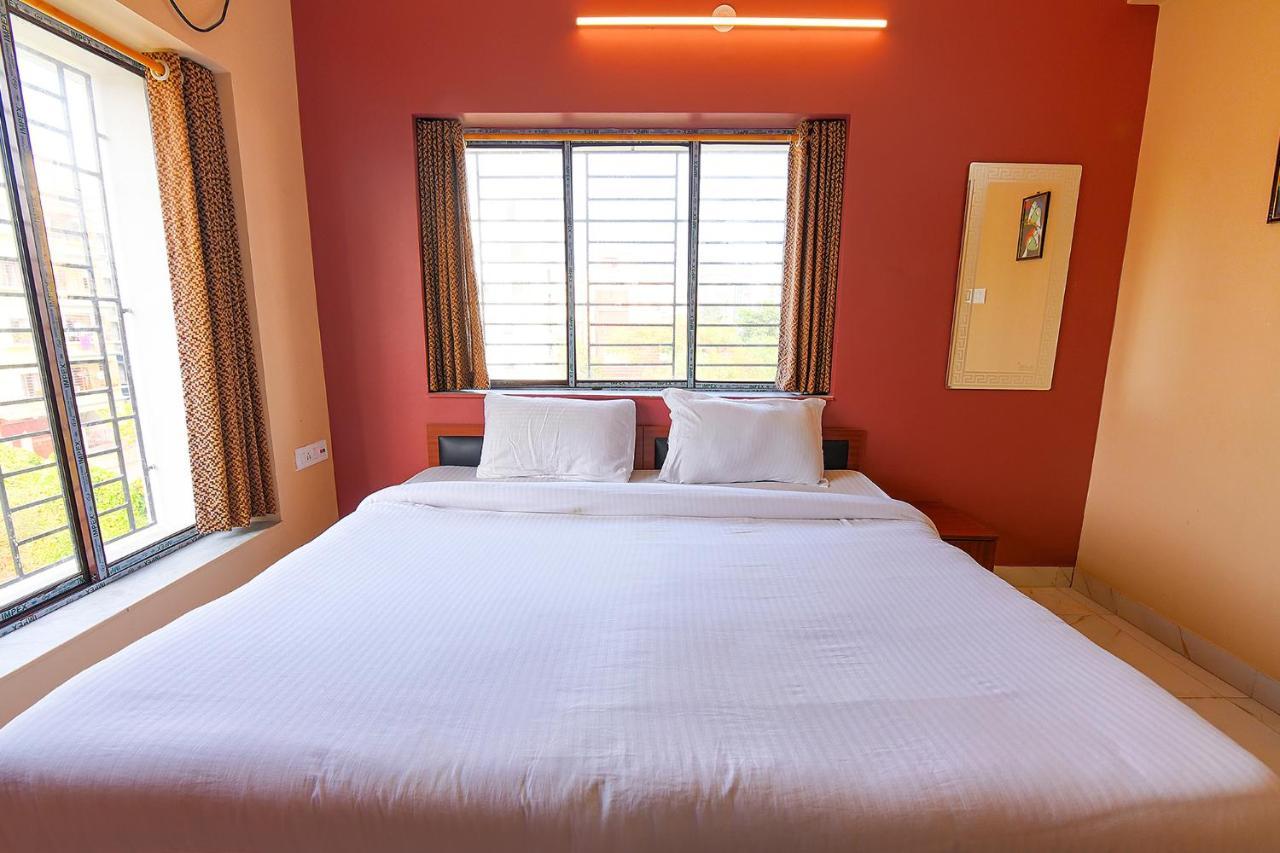 Fabhotel Amar Raj Inn Калькутта Экстерьер фото