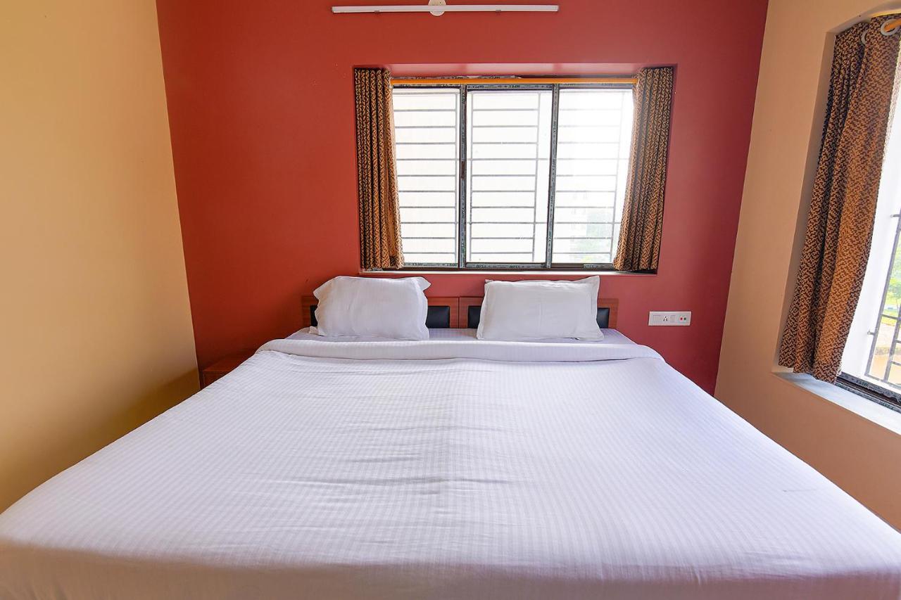 Fabhotel Amar Raj Inn Калькутта Экстерьер фото